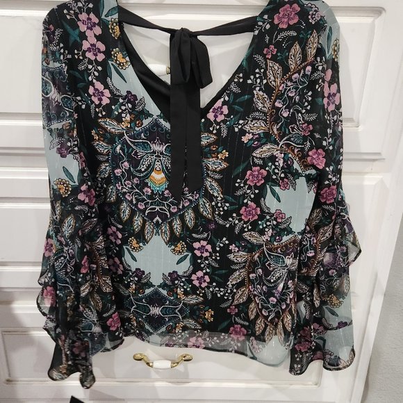 by & by Tops - SALE!Brand New Blouse